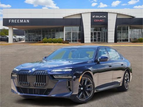 Used 2023 BMW 760i xDrive w/ Executive Package AWD/4WD image 1