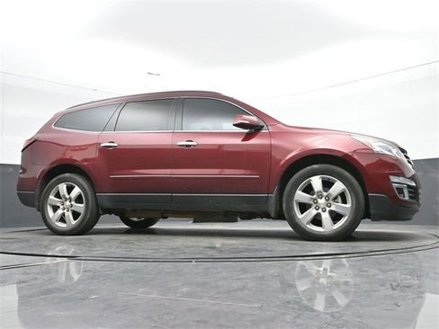 Used 2016 Chevrolet Traverse LTZ image 11