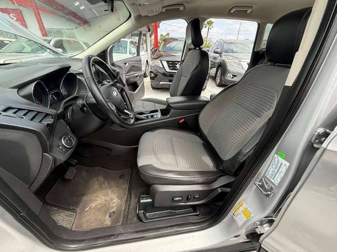 Used 2019 Ford Escape SE AWD/4WD image 17