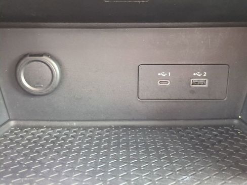 Certified 2022 Nissan Pathfinder SV image 22