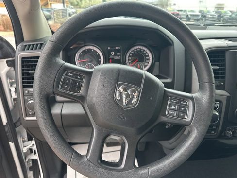 Used 2018 RAM 1500 Tradesman w/ Power & Remote Entry Group image 12