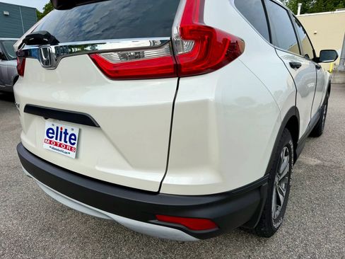 Used 2017 Honda CR-V LX image 15