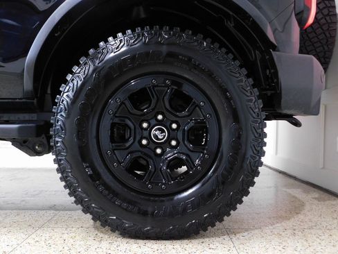 Used 2024 Ford Bronco Wildtrak image 96