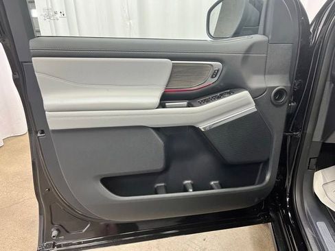 New 2025 Ford Expedition Platinum w/ Platinum Ultimate Package image 7