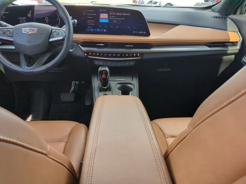 Certified 2025 Cadillac XT4 Premium Luxury w/ Technology Package image 14