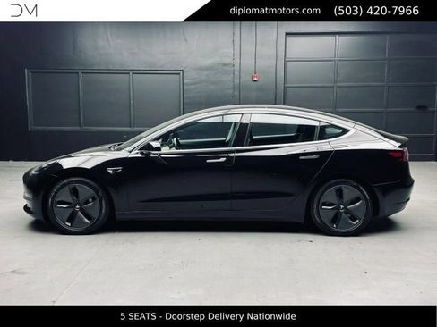 Used 2018 Tesla Model 3 Long Range RWD image 4