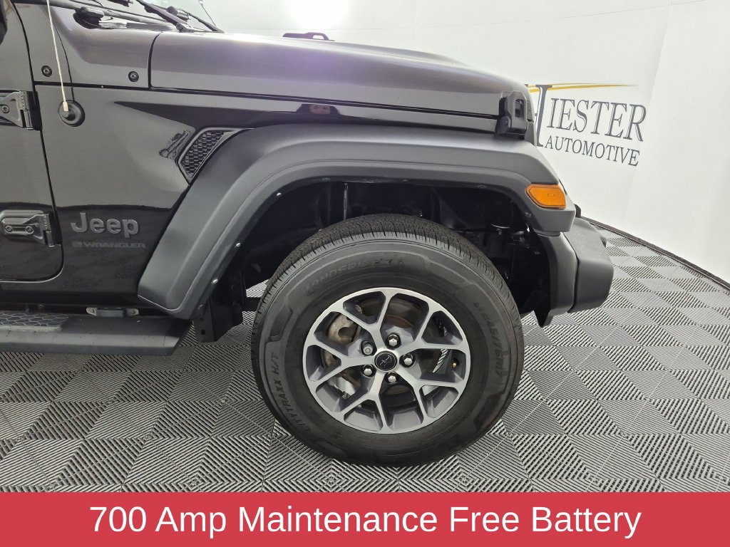 Used 2023 Jeep Wrangler Unlimited Sport AWD/4WD image 11