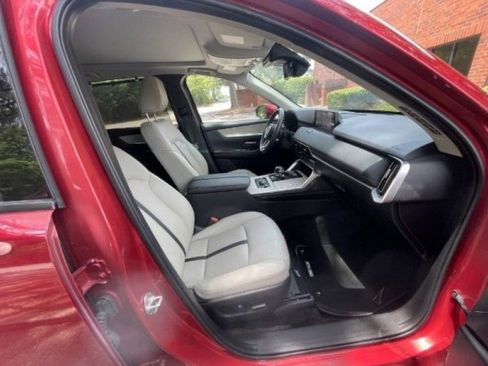 Used 2024 MAZDA CX-90 Plug-In Hybrid w/ Premium Pkg AWD/4WD image 14