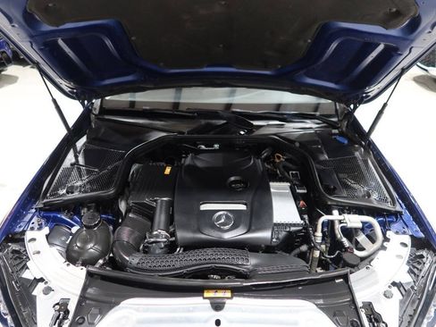 Used 2018 Mercedes-Benz C 300 Sedan w/ Premium Package image 9