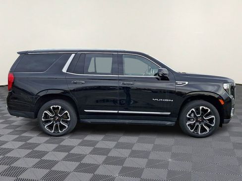 Used 2022 GMC Yukon SLT w/ SLT Luxury Package image 7