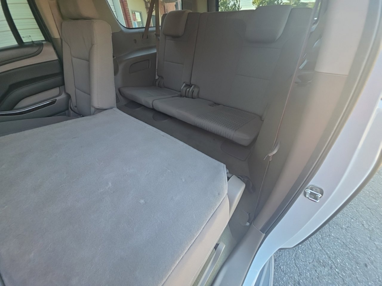 Used 2016 Chevrolet Suburban LS w/ Max Trailering Package RWD image 19
