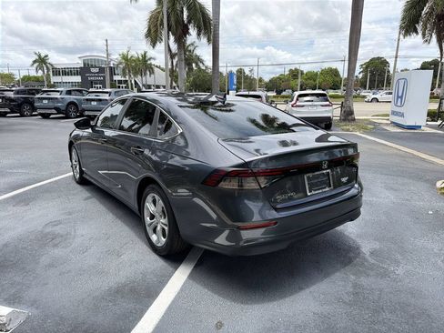 Certified 2023 Honda Accord LX image 6