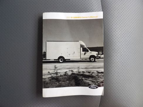 Used 2021 Ford E-350 and Econoline 350 Super Duty RWD image 28