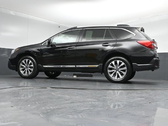 Used 2019 Subaru Outback 2.5i Touring w/ Popular Package #3A AWD/4WD image 42