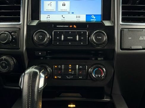 Used 2016 Ford F150 XLT w/ Equipment Group 302A Luxury image 22