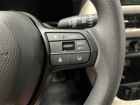 New 2026 Honda HR-V LX image 17
