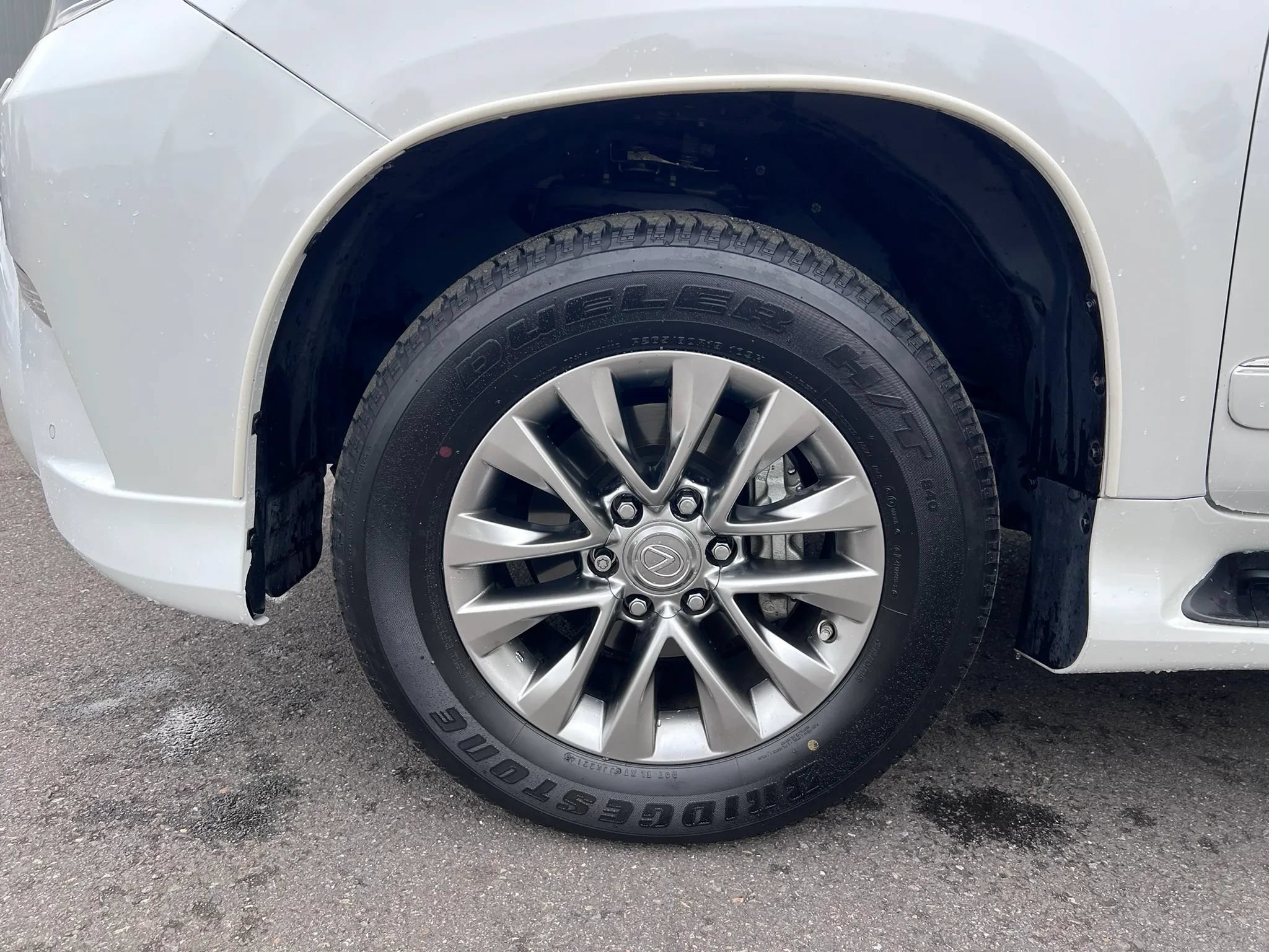 Used 2014 Lexus GX 460 Luxury AWD/4WD image 9
