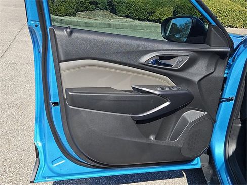 New 2026 Chevrolet Trax ACTIV w/ Sunroof Package image 17