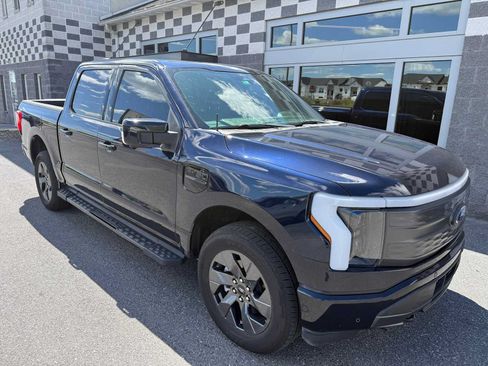 Used 2022 Ford F150 Lightning Lariat w/ Equipment Group 511A High AWD/4WD image 3