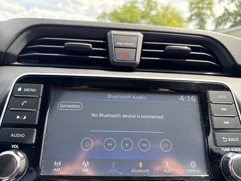 Used 2023 Nissan Versa S w/ Trunk Package FWD image 16