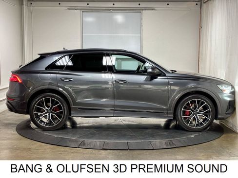 Used 2020 Audi Q8 Prestige w/ Prestige Package AWD/4WD image 11