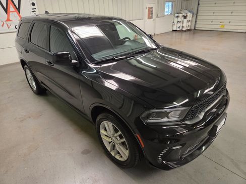Used 2025 Dodge Durango GT AWD/4WD image 11