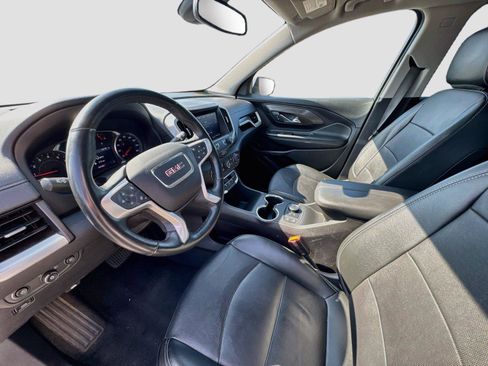 Used 2024 GMC Terrain SLT AWD/4WD image 11