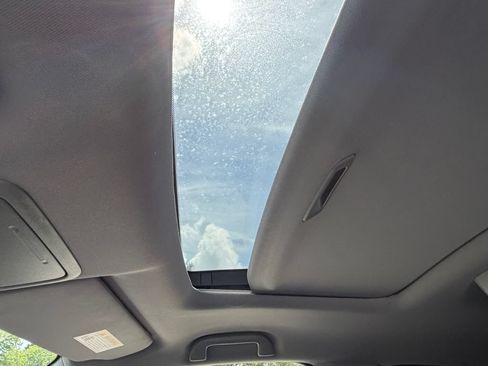 Used 2020 Honda Pilot Touring image 34