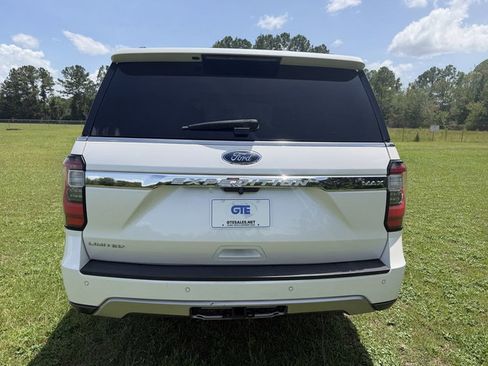 Used 2018 Ford Expedition Max Limited w/ Equipment Group 301A RWD image 6