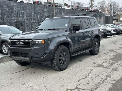 Used 2025 Toyota Land Cruiser Base image 7