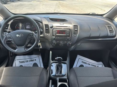 Used 2018 Kia Forte LX FWD image 27
