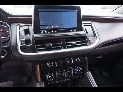 Used 2021 Chevrolet Suburban High Country image 34