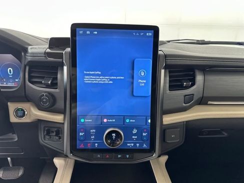 Used 2023 Ford Expedition Platinum image 21