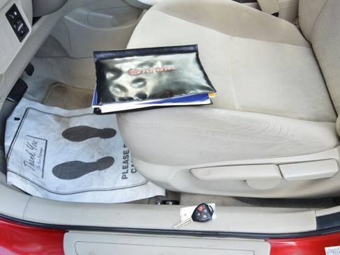 Used 2009 Toyota Corolla LE w/ All Weather Guard Pkg FWD image 30