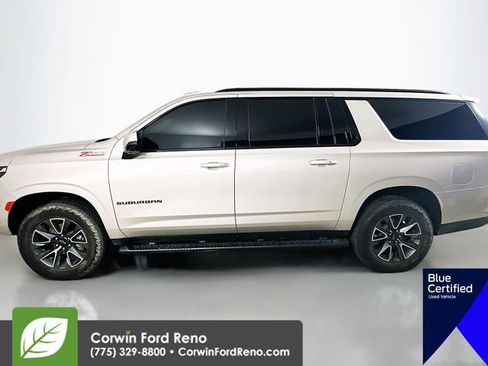 Used 2024 Chevrolet Suburban Z71 w/ Luxury Package image 5