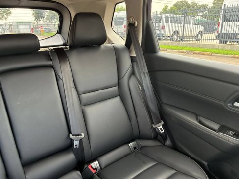 Used 2026 Nissan Rogue SL FWD image 38