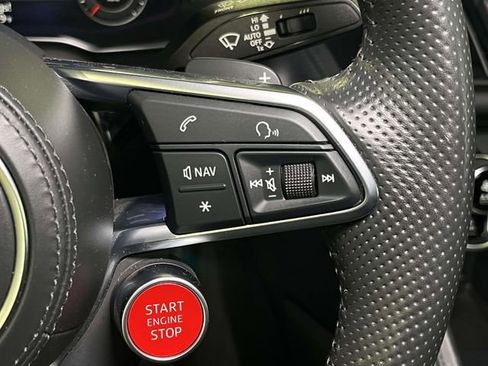 Used 2018 Audi R8 V10 image 40