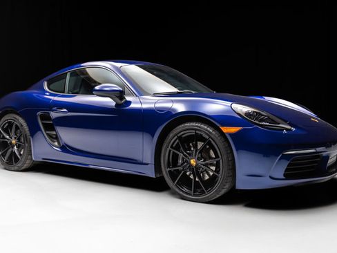 Used 2025 Porsche 718 Cayman image 27