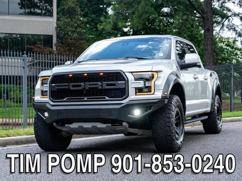 Used 2017 Ford F150 Raptor w/ Equipment Group 802A Luxury AWD/4WD image 2