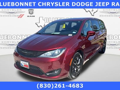 Certified 2020 Chrysler Pacifica Touring w/ S Appearance Package