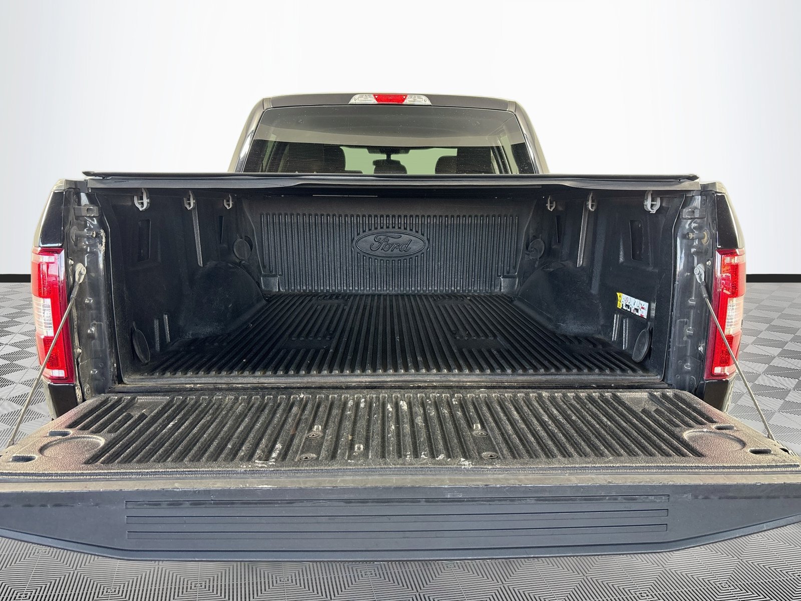 Used 2019 Ford F150 2WD SuperCrew image 23