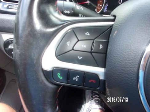 Used 2021 Jeep Compass Limited AWD/4WD image 24
