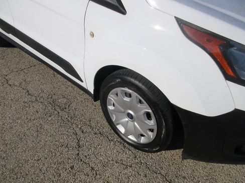 Used 2020 Ford Transit Connect XL image 13