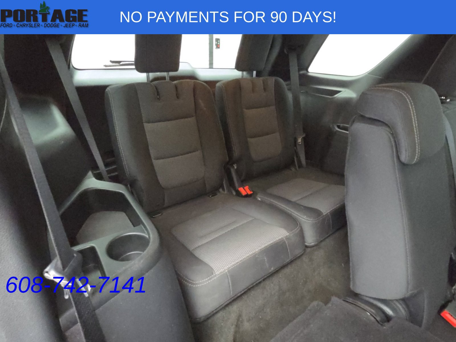 Used 2018 Ford Explorer XLT AWD/4WD image 38