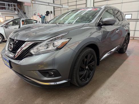Used 2016 Nissan Murano Platinum w/ Platinum Technology Package AWD/4WD image 3