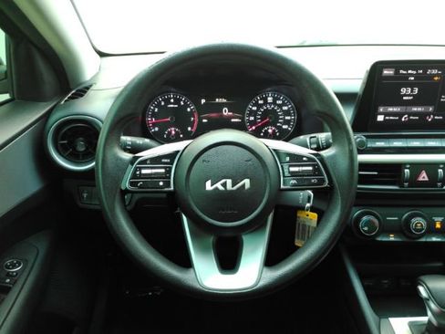 Used 2023 Kia Forte LXS FWD image 26