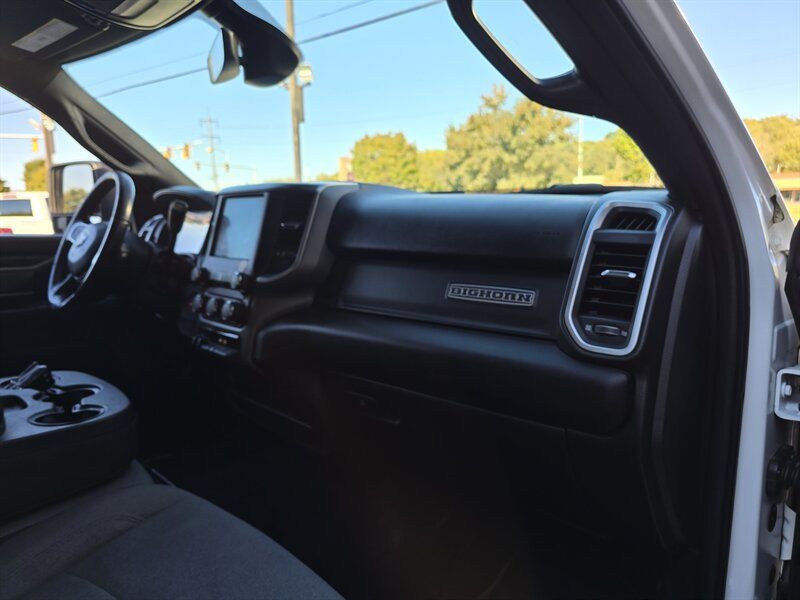 Used 2024 RAM 3500 Big Horn AWD/4WD image 12