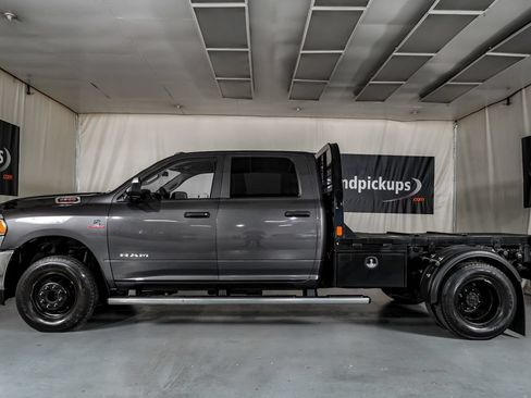 Used 2020 RAM 3500 Tradesman AWD/4WD image 11