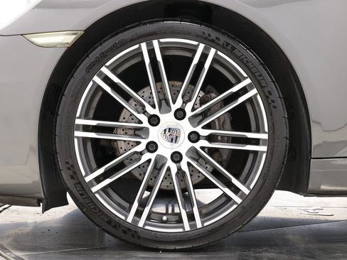 Used 2015 Porsche 911 Carrera image 84