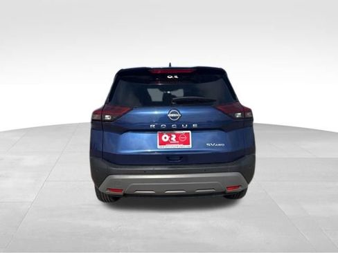 Used 2023 Nissan Rogue SV AWD/4WD image 8